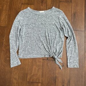 Olivia Rae Heather Gray Long Sleeve Knotted Top
